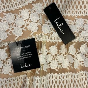 NEW Off White Lace Dress